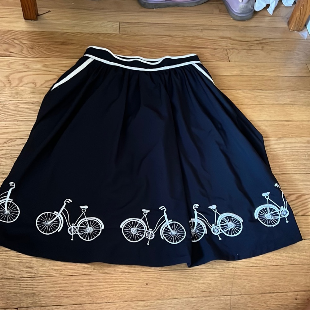 Cute Navy Bicycle Skirt